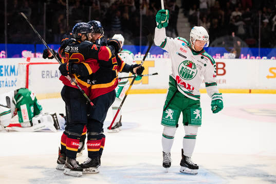 Djurgårdens Emil Bemström jublar