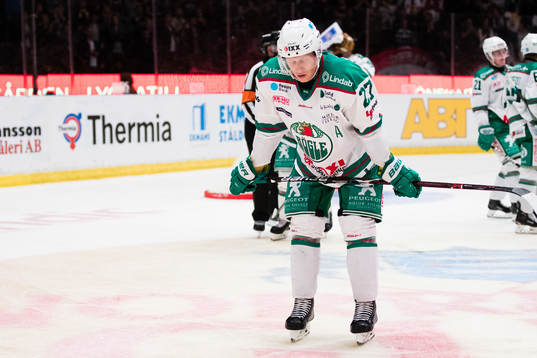 Rögles Jesper Williamsson deppar