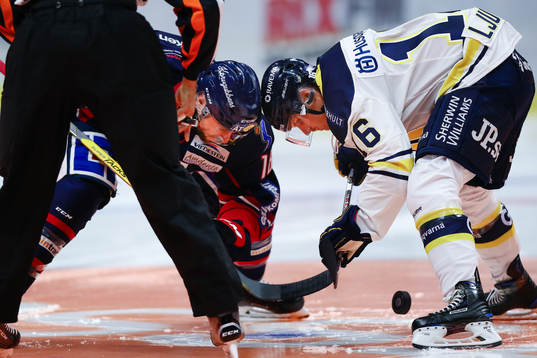 s Christoffer Persson