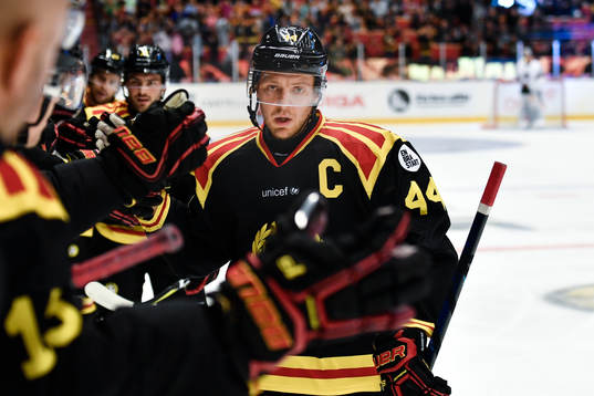 Brynäs Jacob Blomqvist jublar