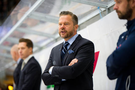 Växjös assisterande tränare Fredrik Hellgren