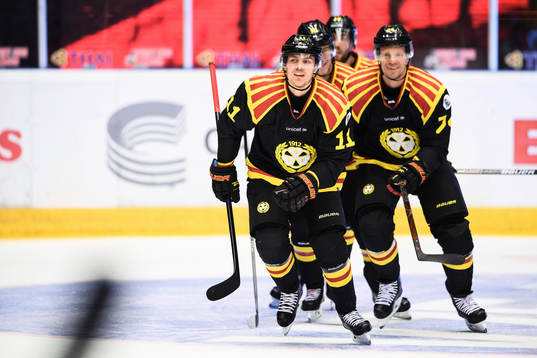 Brynäs Joel Kellman jublar