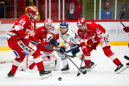 Timrås Jeremy Boyce, Växjös Brendan Shinnimin  och