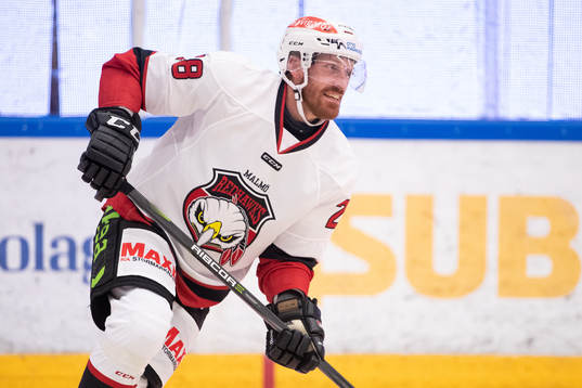 Malmö Redhawks Jens Olsson  i ishockeymatchen i SHL mellan