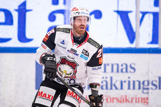 Malmö Redhawks Jens Olsson  i ishockeymatchen i SHL mellan