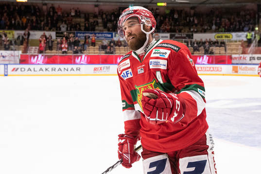 Moras Andrew Rowe  i ishockeymatchen i SHL mellan Mora och