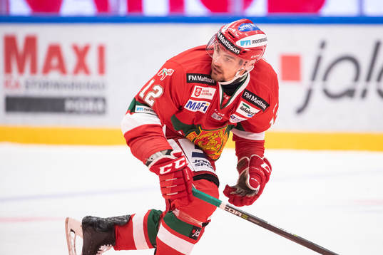 Moras Kevin Gagné  i ishockeymatchen i SHL mellan Mora och