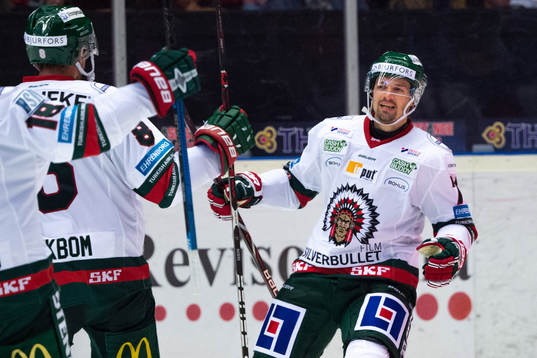 Frölundas Patrik Carlsson jublar