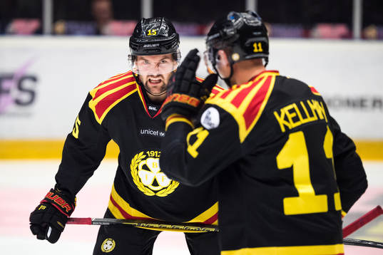 Brynäs Simon Bertilsson och Joel Kellman