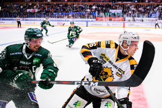 Färjestads Alexander Johansson och Skellefteås Mathis