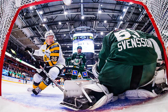 Skellefteås Patrik Norén och Färjestads Mikael Wikstrand