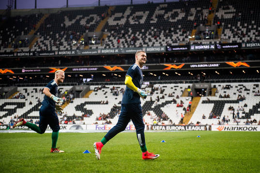 Goalkeeper Aslak Falch and goalkeeper Aleksandr Vasyutin of