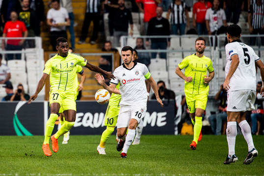 Rashad Muhammed of Sarpsborg 08 and Oğuzhan Özyakup of