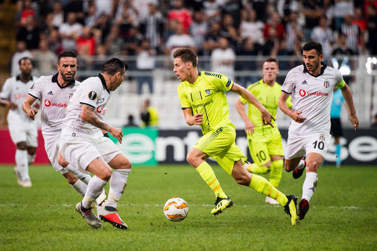 Gary Alexis Medel Soto of Besiktas and Kristoffer