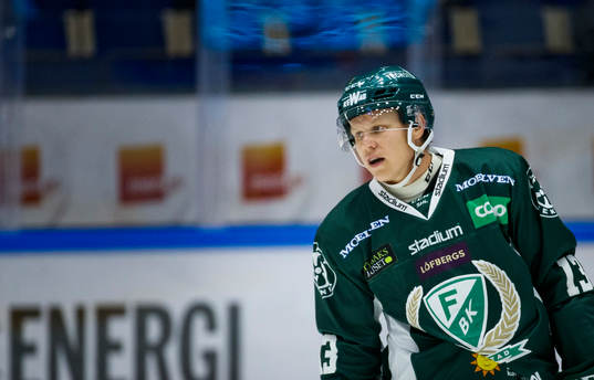 Färjestads Daniel Viksten deppar