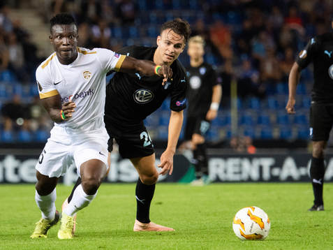 Joseph Aidoo of Genk and Andreas Vindheim of Malmö FF