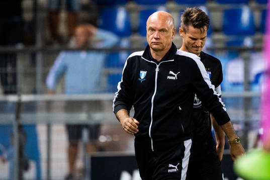 Head coach Uwe Rösler and Markus Rosenberg of Malmö FF