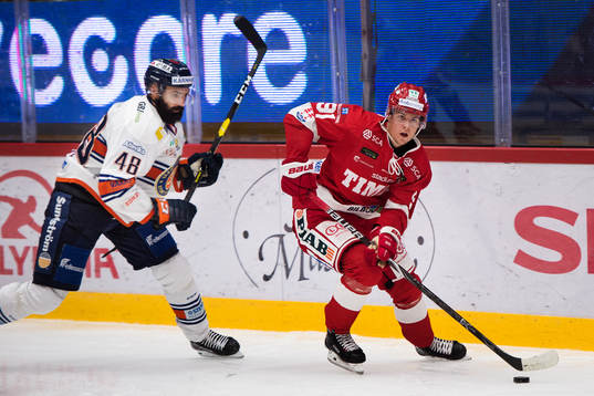 Växjös Daniel Rahimi och Timrås Filip Hållander
