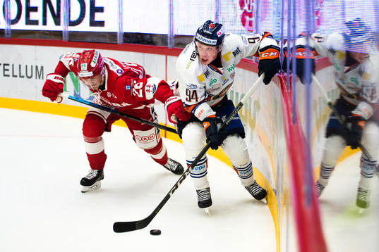 Timrås Hampus Larsson och Växjös Joel Persson