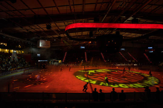 Luleås intro före ishockeymatchen i SHL mellan Luleå och