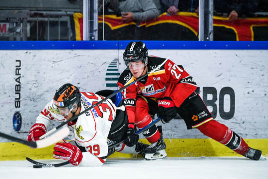 Örebros Jordan Boucher och Luleås Nils Lundkvist