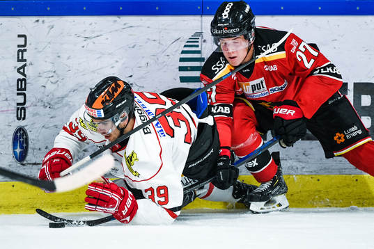 Örebros Jordan Boucher och Luleås Nils Lundkvist