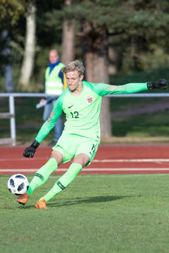 Norges Isak Solberg i landskampen i fotboll mellan Sverige