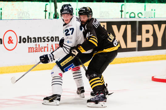 s Johan Larsson