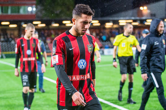 Brommapojkarnas Moustafa Zeidan deppar
