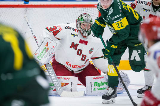 Modos målvakt Erik Hanses