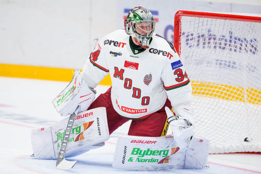 Modos målvakt Erik Hanses