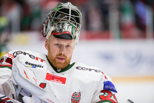 Modos målvakt Erik Hanses