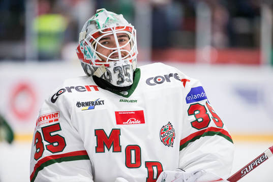 Modos målvakt Isak Edman