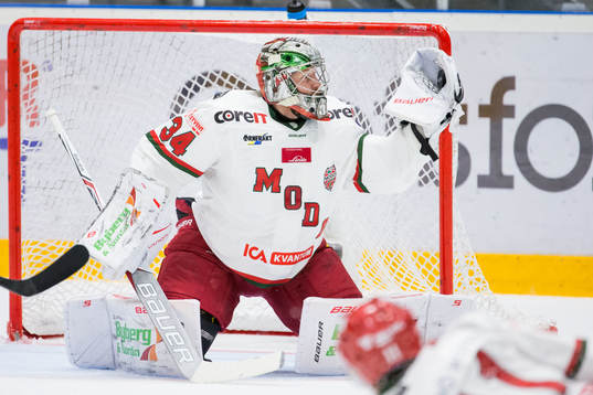 Modos målvakt Erik Hanses