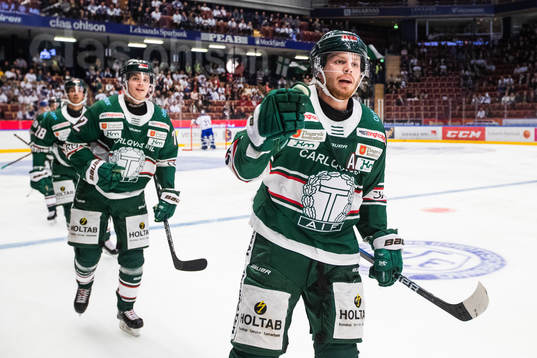 Tingsryds Daniel Öhrn jublar