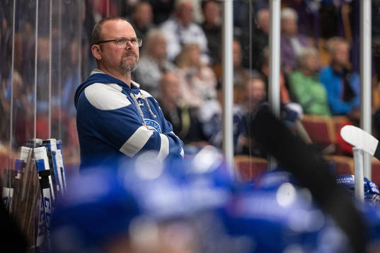 Leksands materialförvaltare Rob Flahiff  i ishockeymatchen
