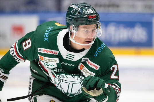 Tingsryds Simon Norberg  i ishockeymatchen i