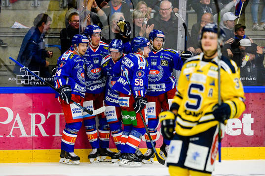 Oskarshamns spelare jublar