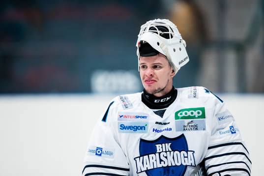 Karlskogas målvakt Henrik Lundberg deppar