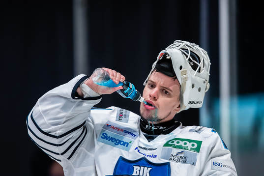 Karlskogas målvakt Henrik Lundberg