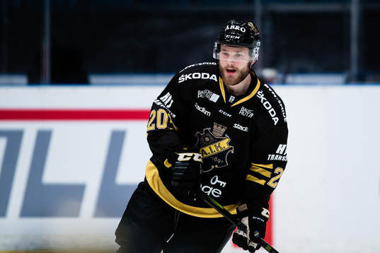s Sam Marklund innan ishockeymatchen i Hockeyallsvenskan