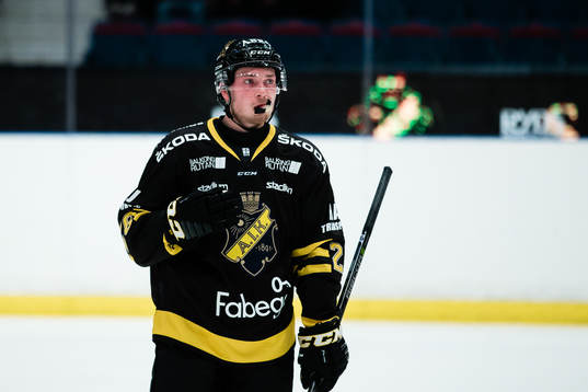 s Jesper Frödén