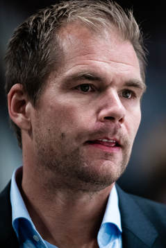 s tränare Tomas Mitell