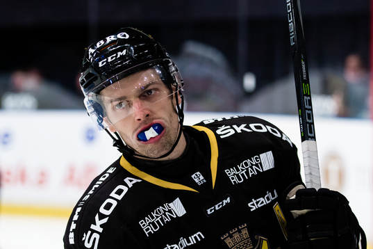 s Eric Castonguay