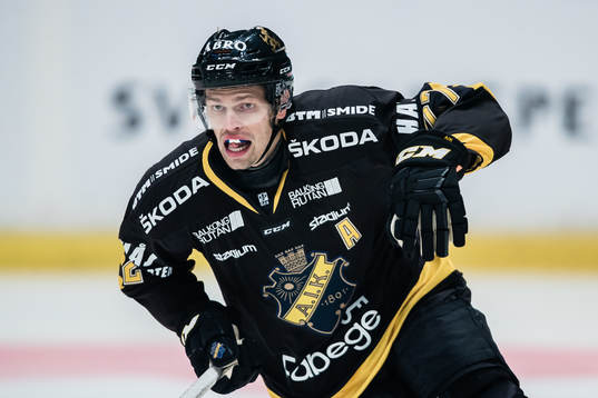 s Eric Castonguay