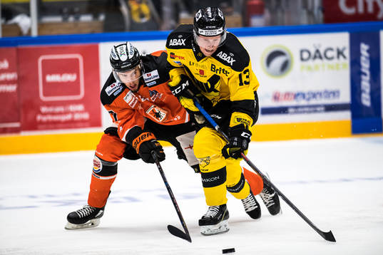 Karlskronas Matt Carey  och Västerås Kalle Östman