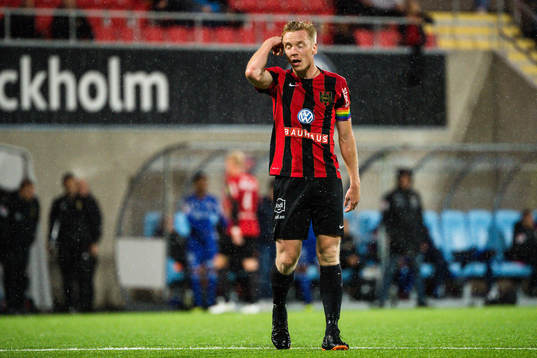 Brommapojkarnas Gustav Sandberg Magnusson deppar