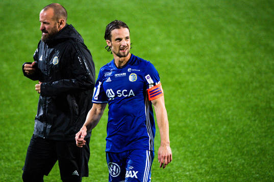 Sundsvalls Linus Hallenius jublar