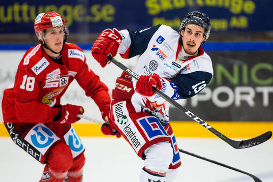 Almtunas Jacob Svensson och Västerviks Jens Holmström