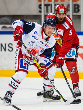 Västerviks Gabriel Desjardins och Almtunas Per Svensson
